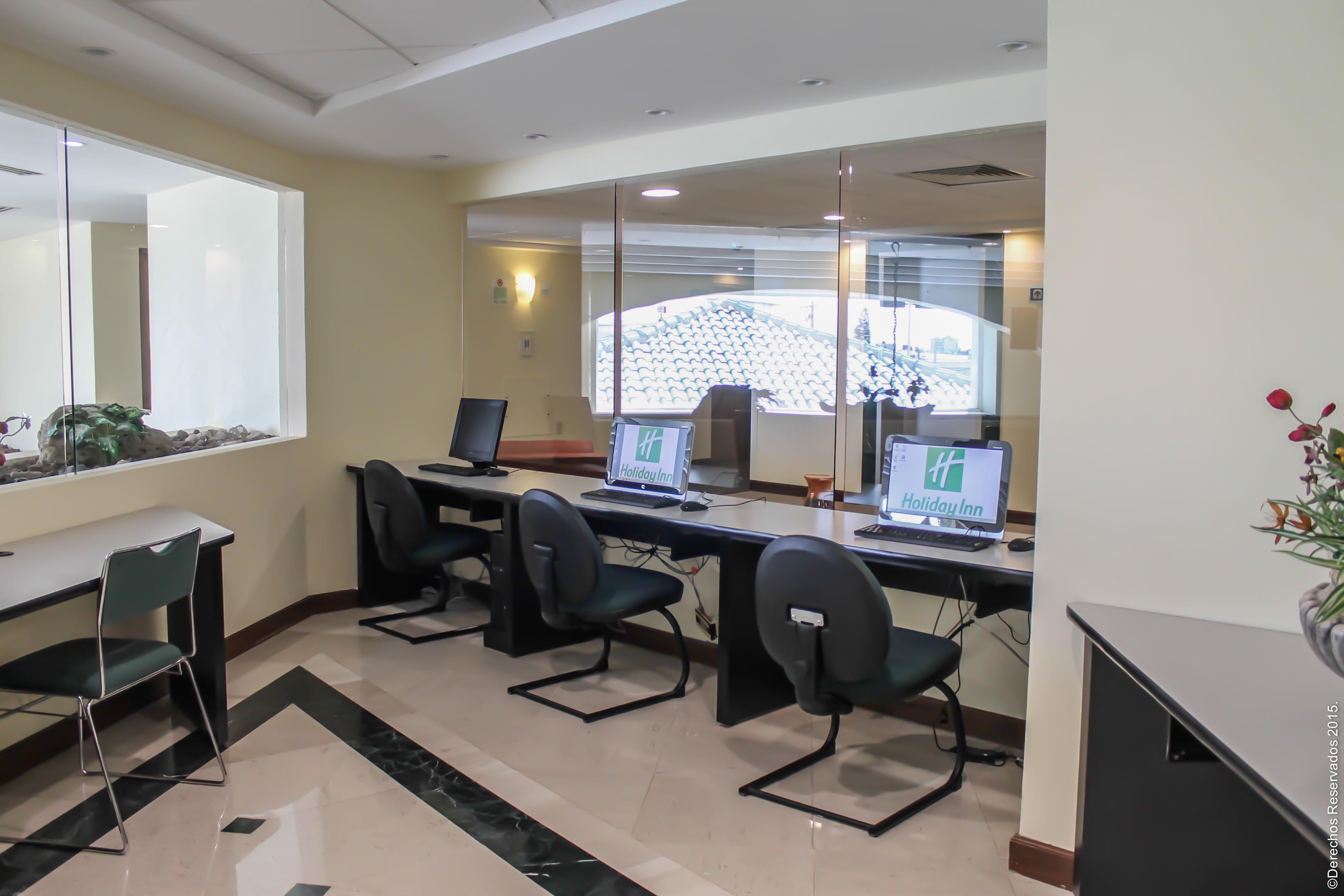 Holiday Inn Leon-Convention Center By Ihg Bagian luar foto