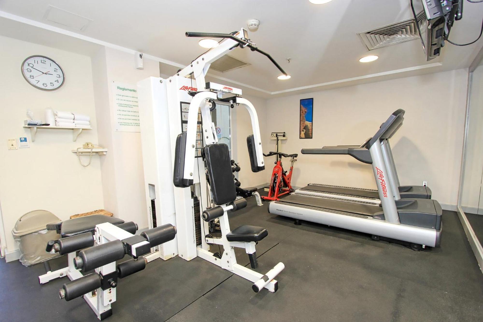 Holiday Inn Leon-Convention Center By Ihg Bagian luar foto